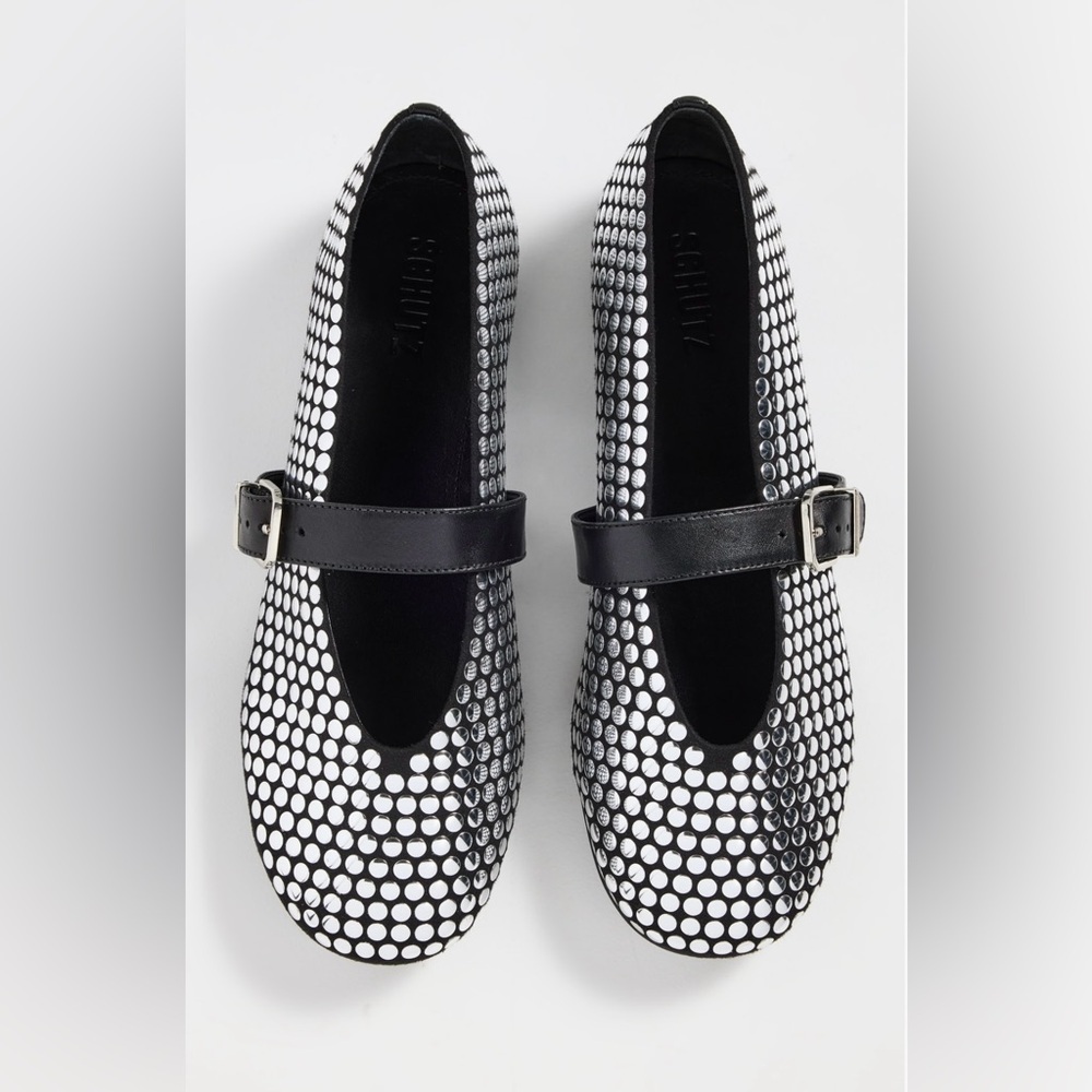 Schutz Eiza Studs Ballet Flats. Size 6. Great condition! - Picture 4 of 6